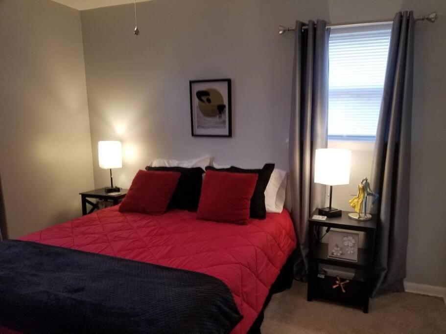 *new*entire In Rose District*dine*shop*fun Ferienhaus