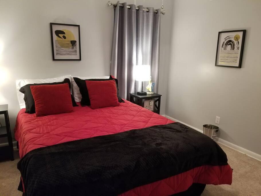 *new*entire In Rose District*dine*shop*fun Ferienhaus *